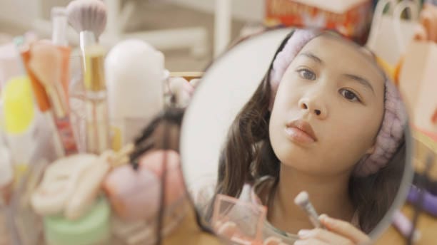 The dangers of cosmetics for teenagers